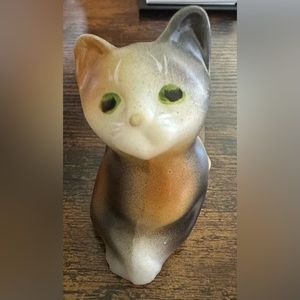 Fenton sitting glass cat - signed by J Cutshaw